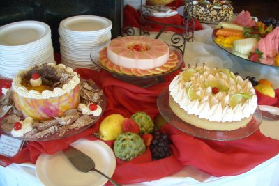 Lunch dessert table